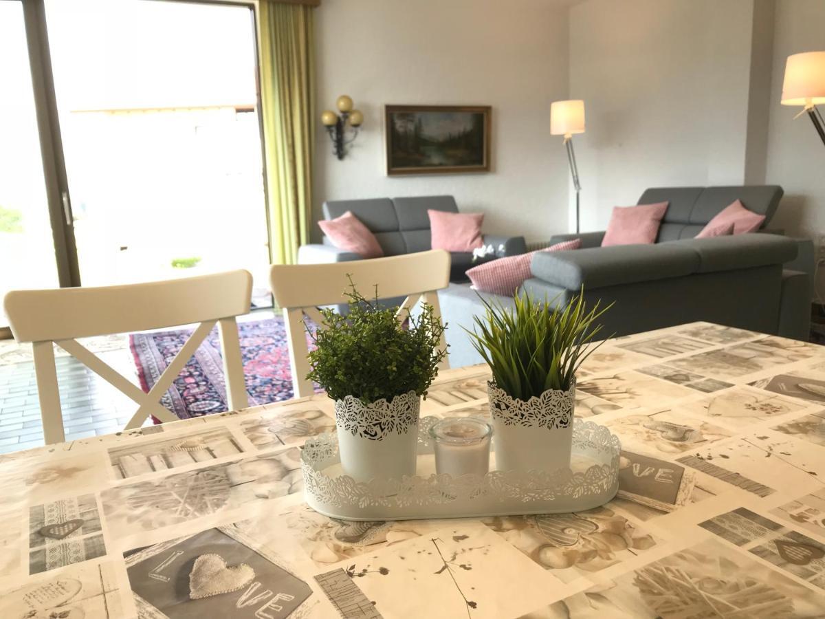 Haus Taelerblick Apartment ทรินส์ ภายนอก รูปภาพ