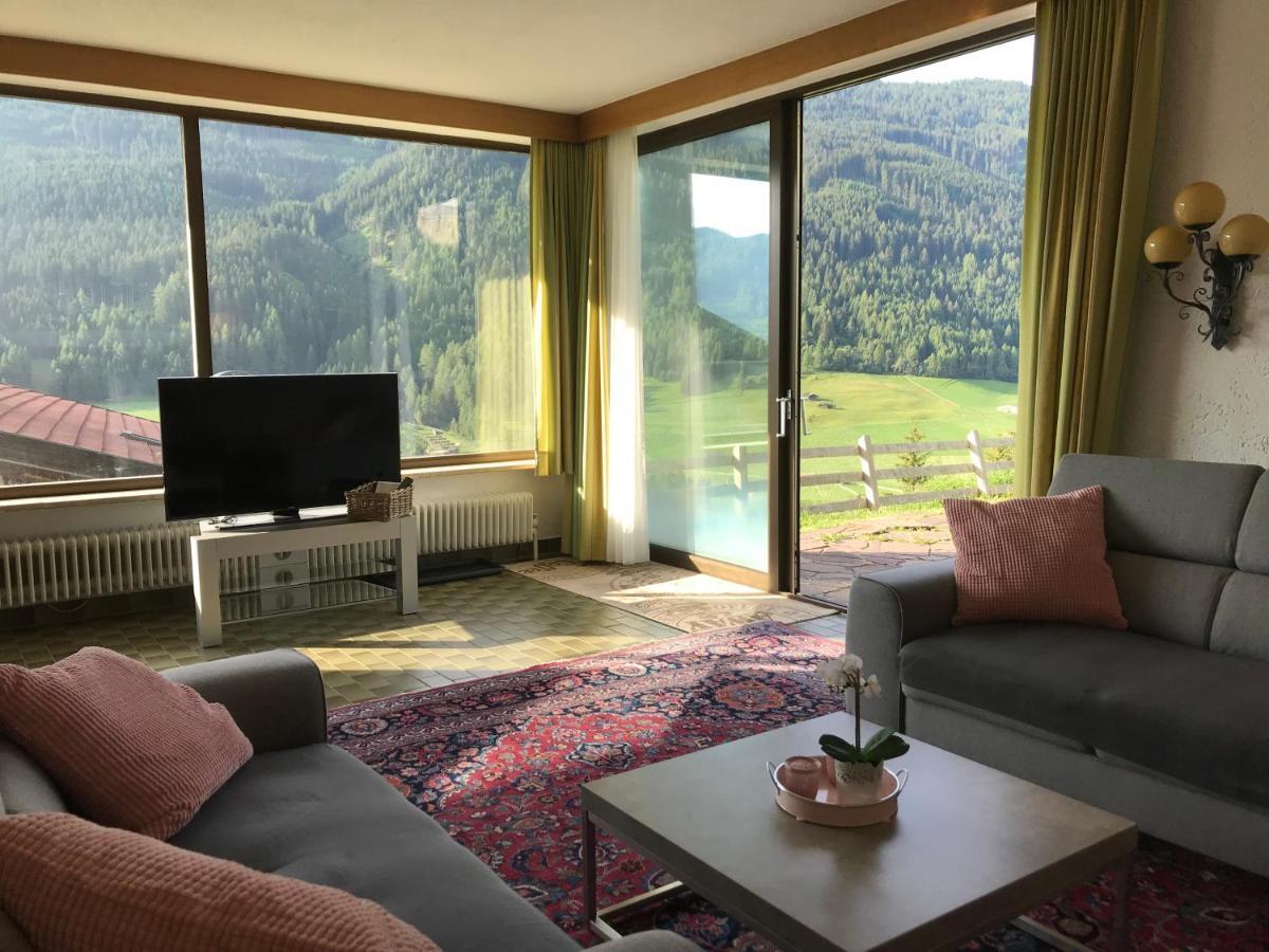 Haus Taelerblick Apartment ทรินส์ ภายนอก รูปภาพ